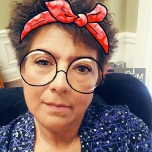 Meet your Posher, Gloria